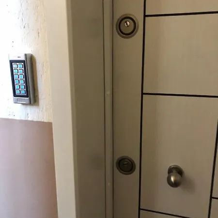 Guest Place 33 Bulgaria